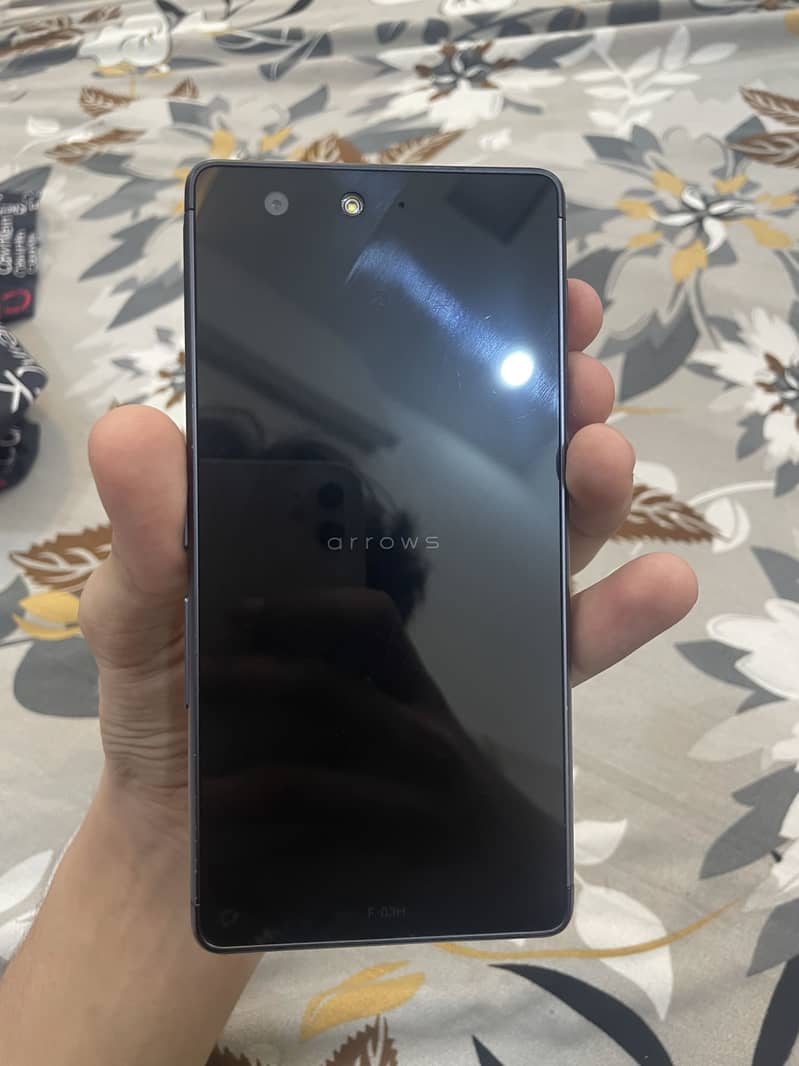 Docomo arrows 0