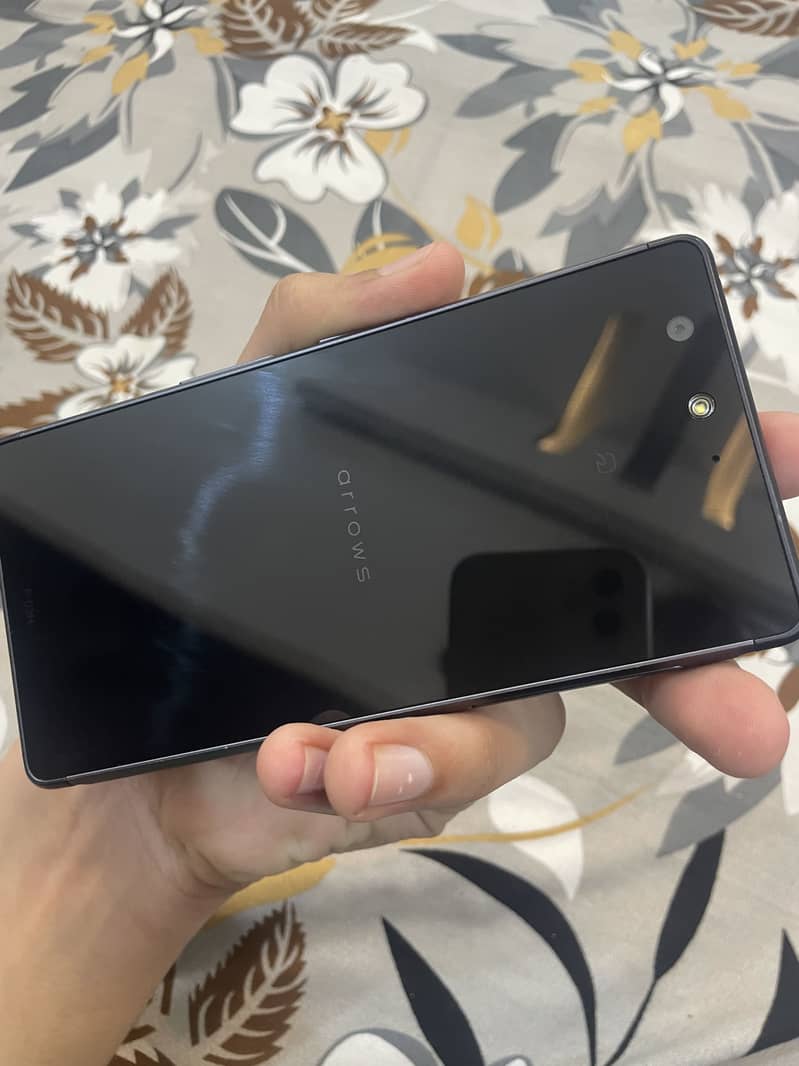 Docomo arrows 2