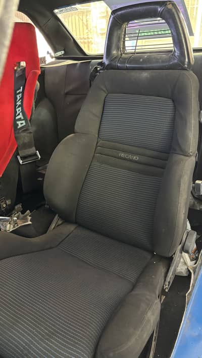 Recaro fishnet bucket seat