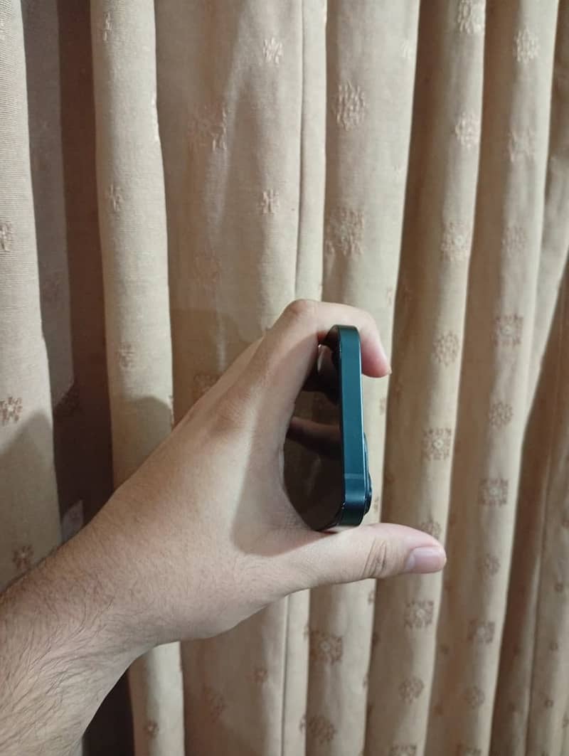 Apple iPhone 14 1