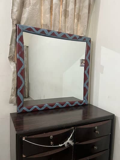 Dressing table