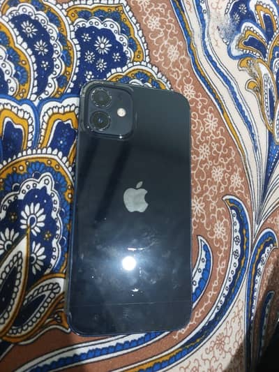 Apple iPhone 12