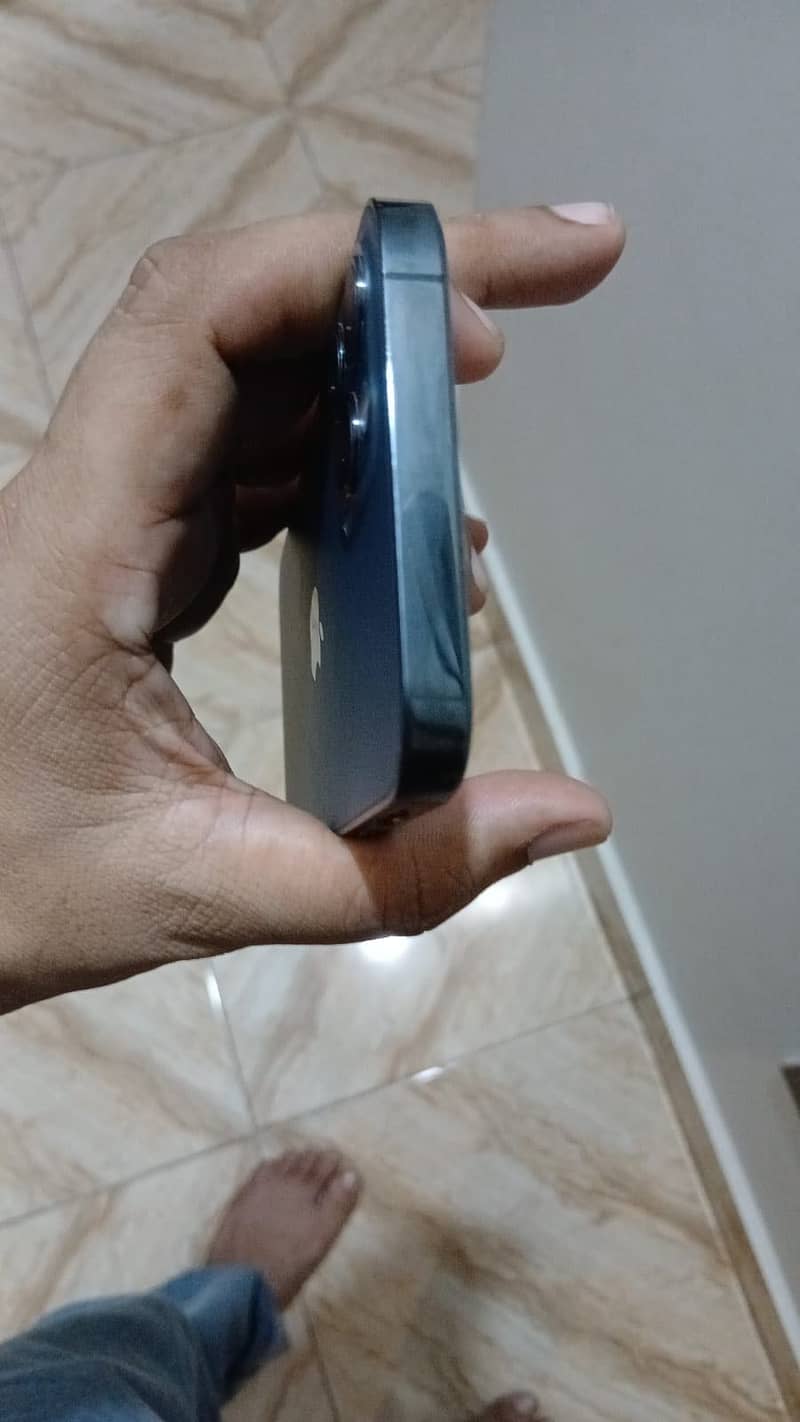 Apple iPhone 12 Pro 5