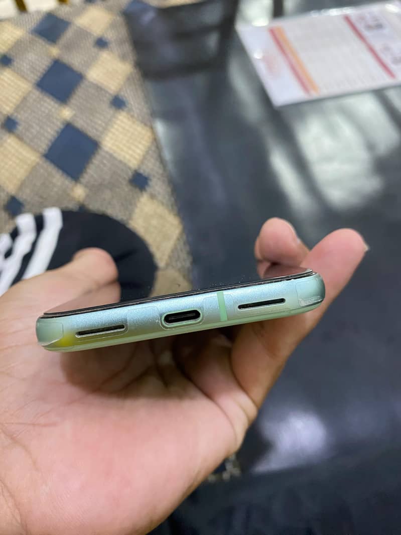 Google Pixel 8a 2