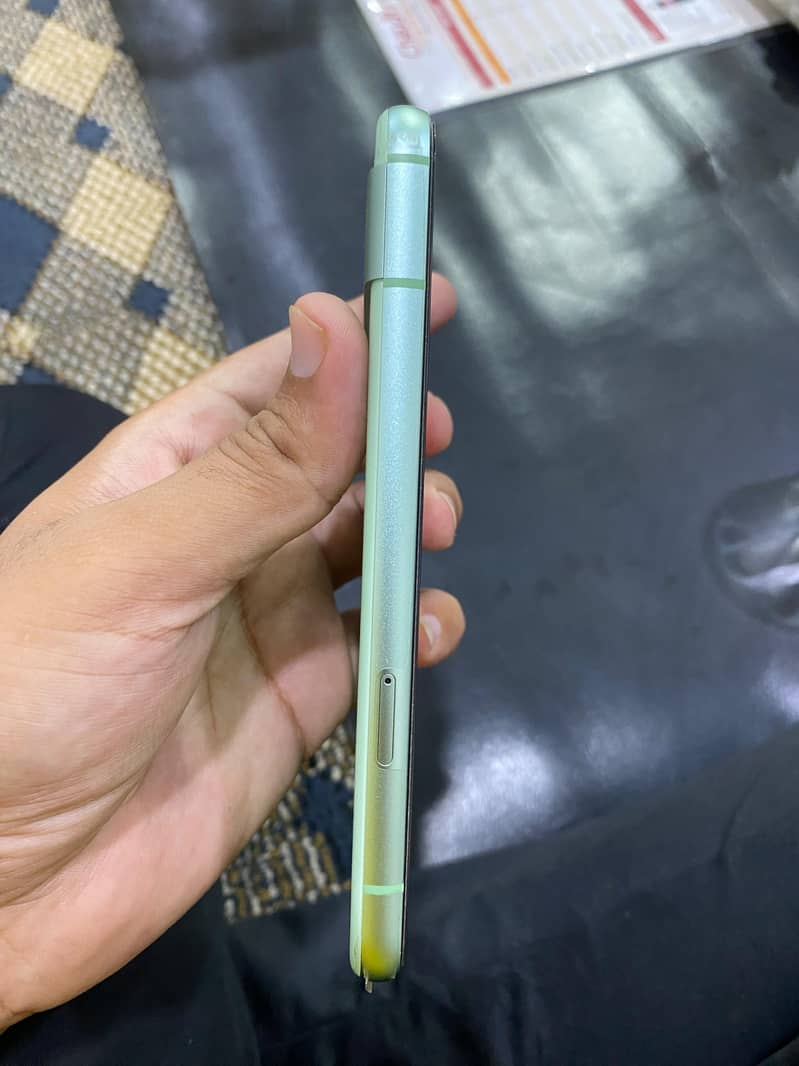 Google Pixel 8a 3