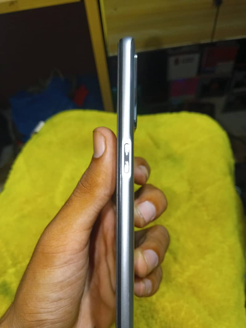 OPPO A16 0