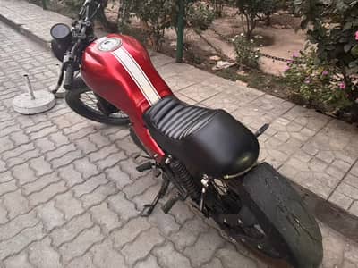 Suzuki GS150 for Sale