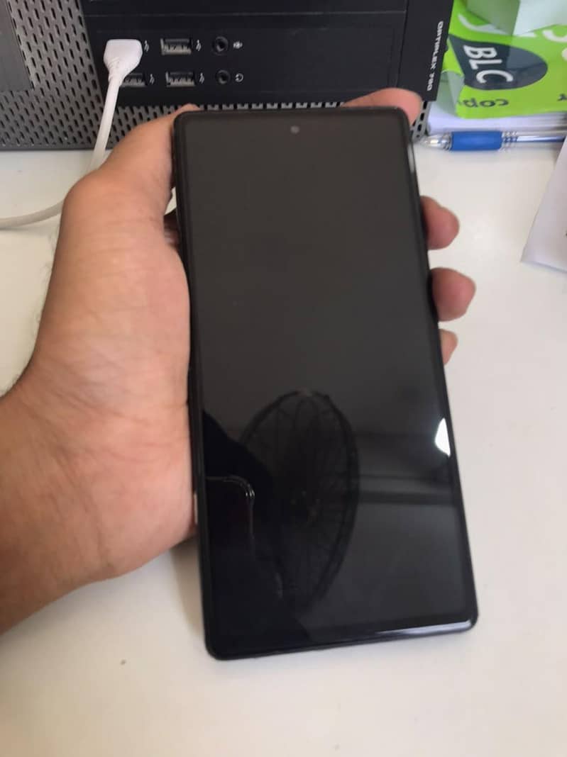 Google Pixel 6a 5