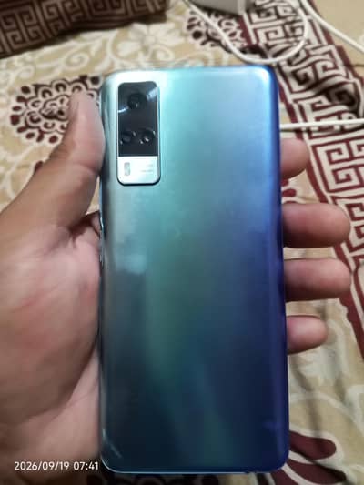vivo y31