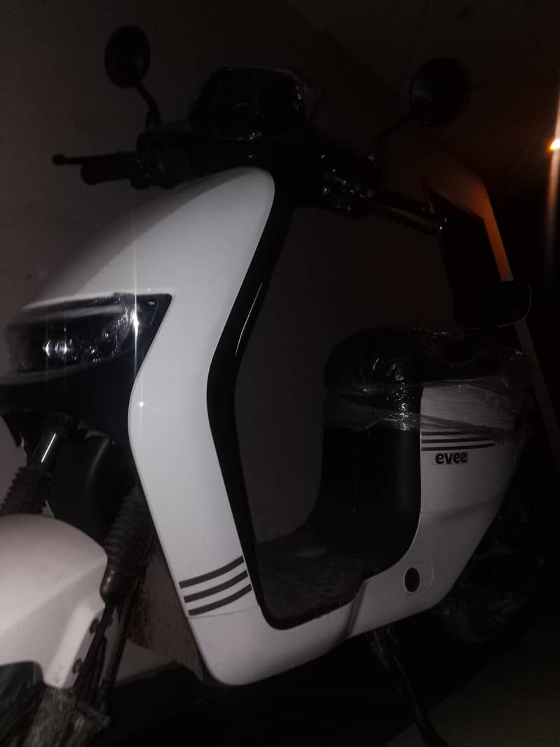 evee mito plus 1