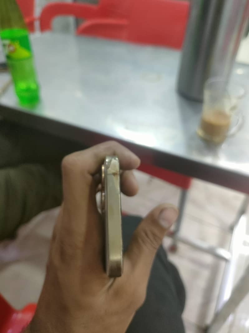Apple iPhone 12 Pro 1