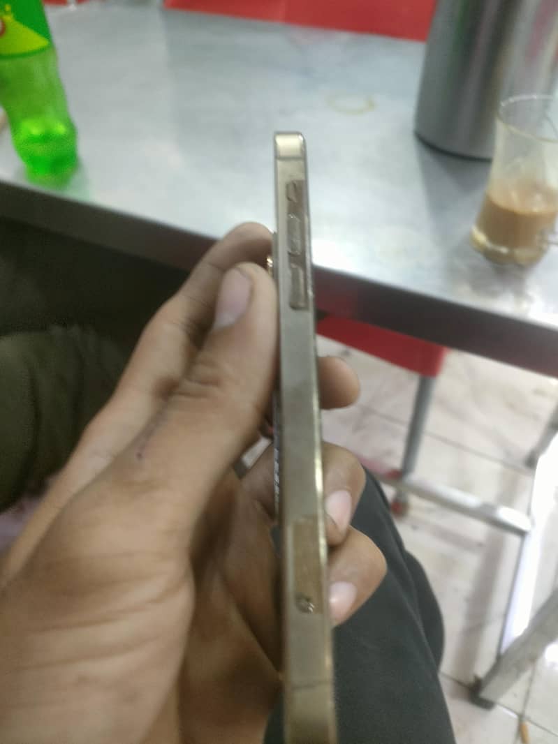 Apple iPhone 12 Pro 5