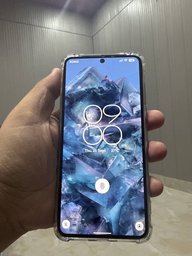 Google Pixel 8 Pro 2