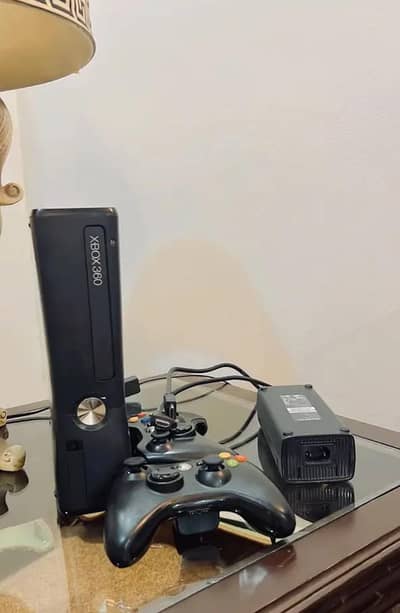 xbox 360 j-tagged with controlers