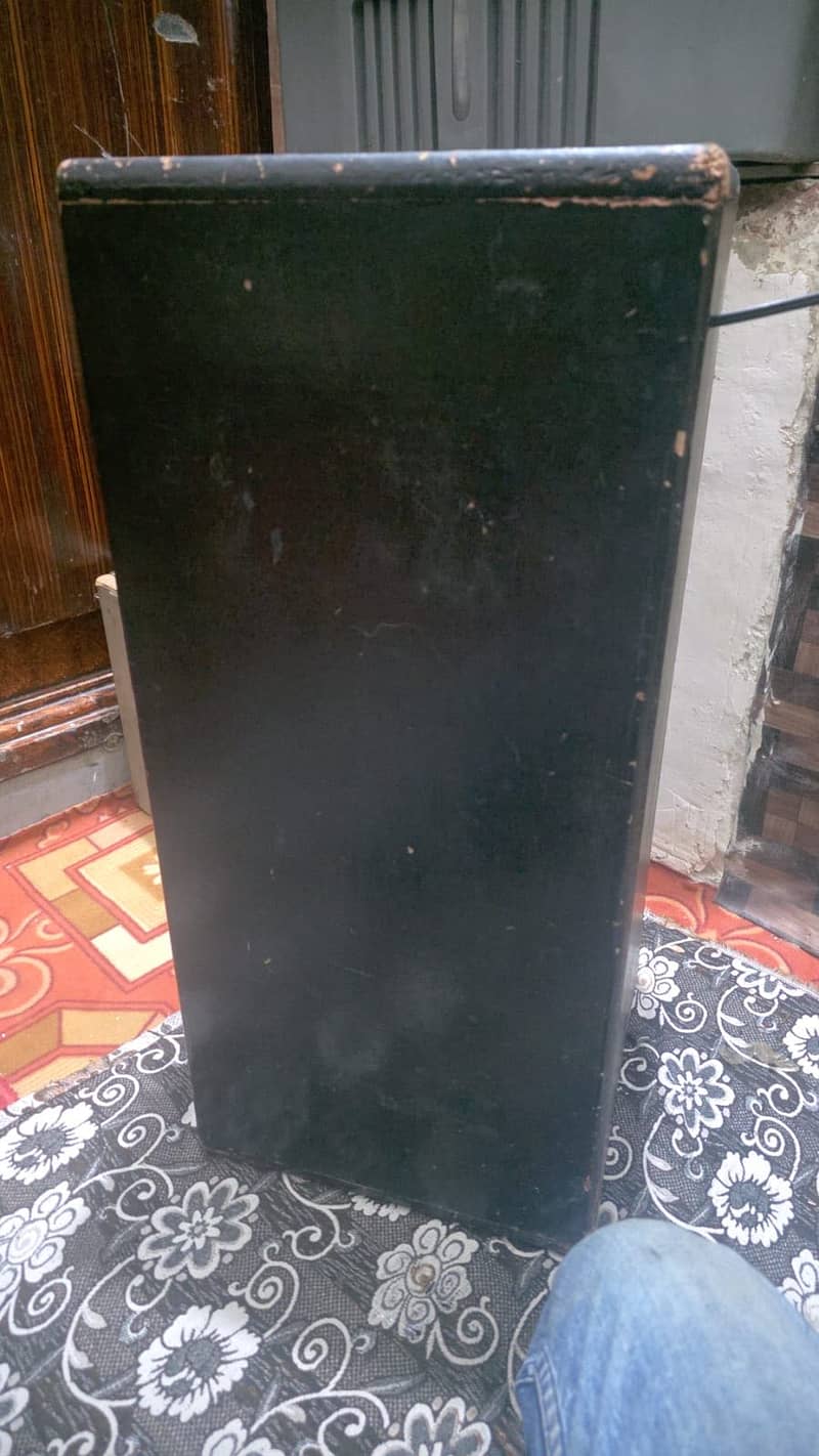 Speaker good condition 1