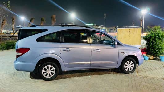 Ssangyong Stavic 2006 urgent sale cheapest price