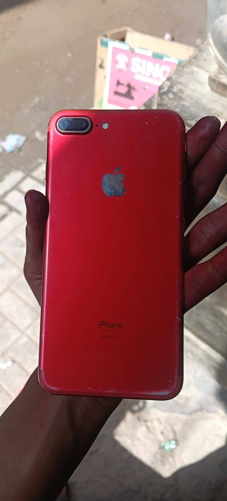 Apple iPhone 7 Plus 0