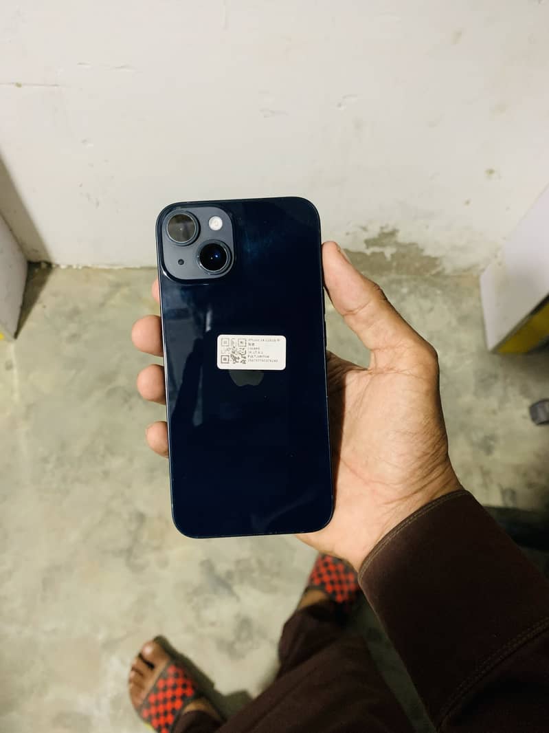 Apple iPhone 14 3