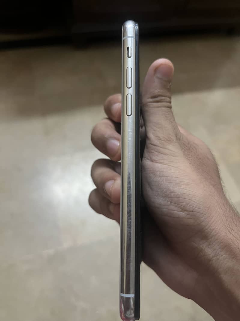 Apple iPhone X 1