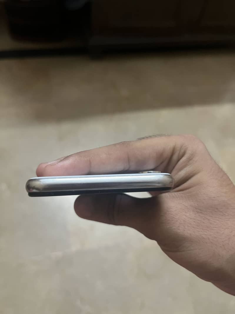 Apple iPhone X 2
