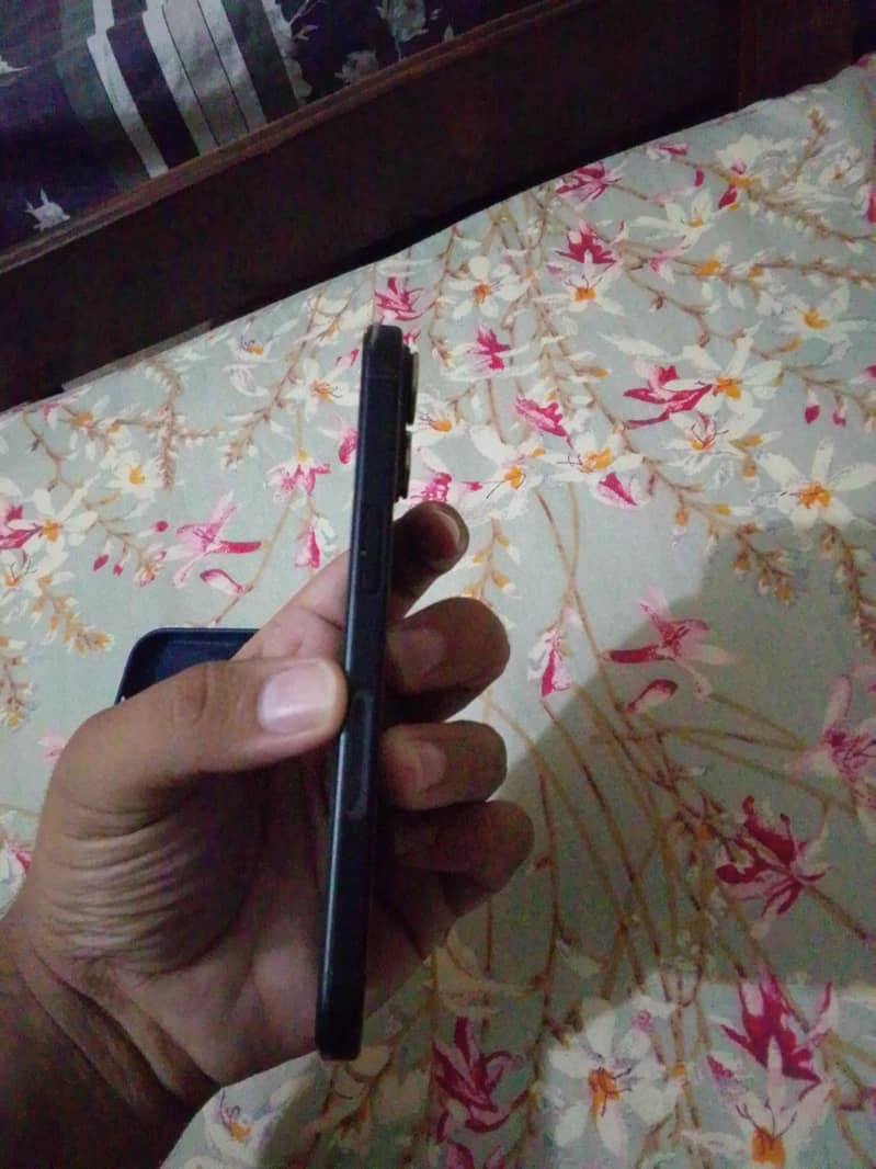 Apple iPhone 15 5