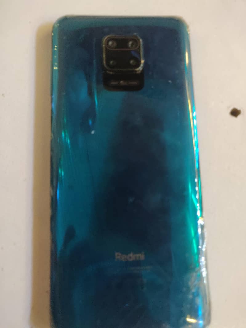 Xiaomi Redmi Note 9S 3
