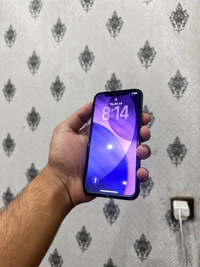 Apple iPhone 11 Pro 5