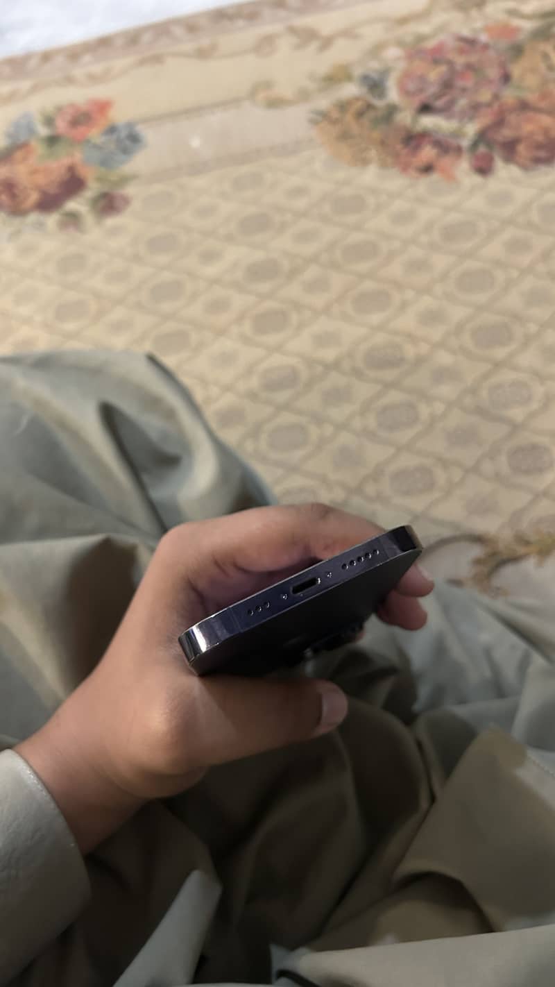 iPhone 14 Pro non pta 5