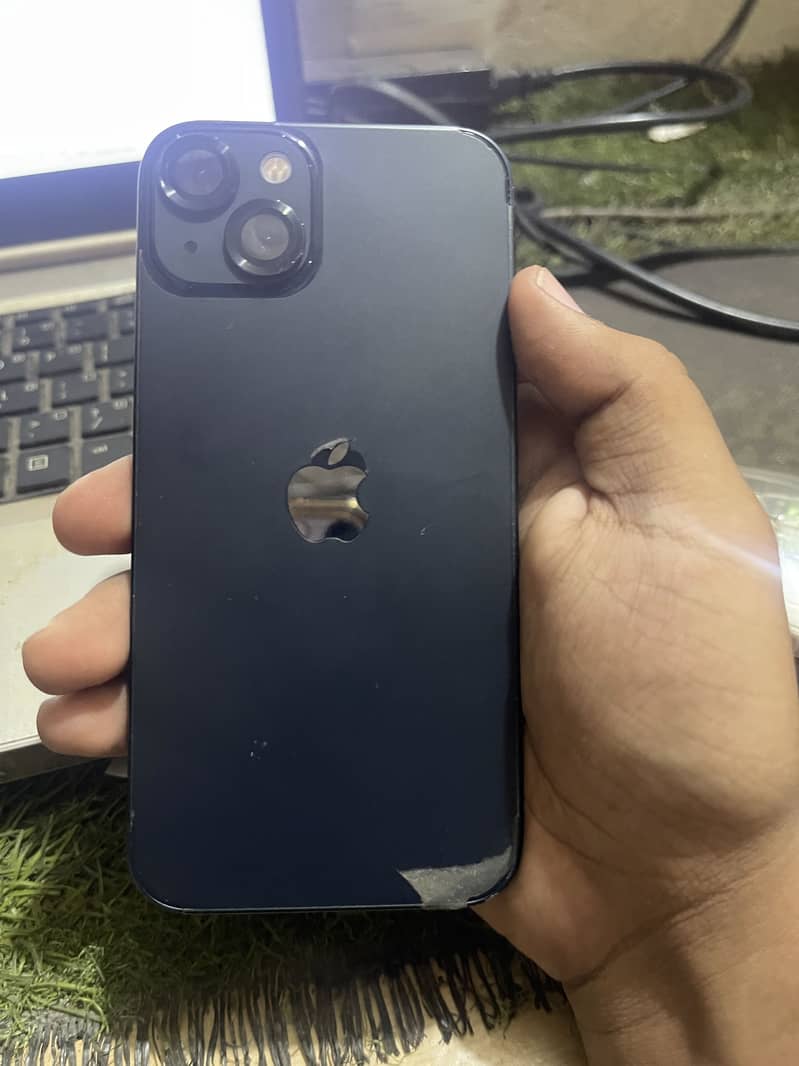 Apple iPhone 13 0