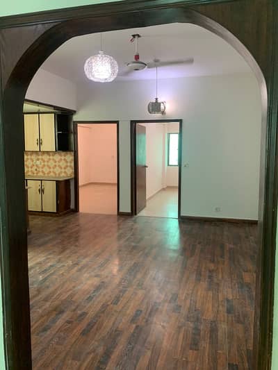 Defence Dha phase 8 Almurtaza commercial 3 bed D D apartment available for rent