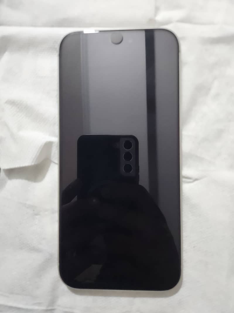 Apple iPhone 17 Pro Max 1