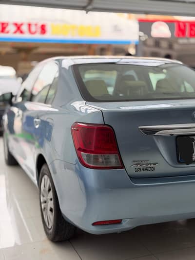 Toyota  Axio 2014