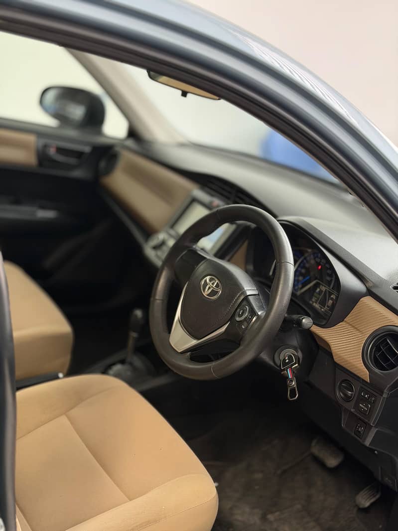 Toyota  Axio 2014 7