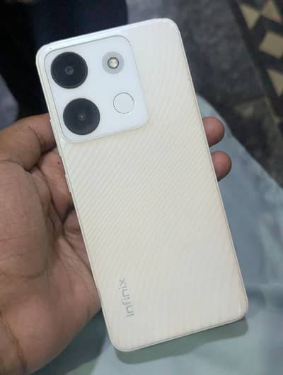 Infinix Smart 7 Condition 10/9 Box & Charger available