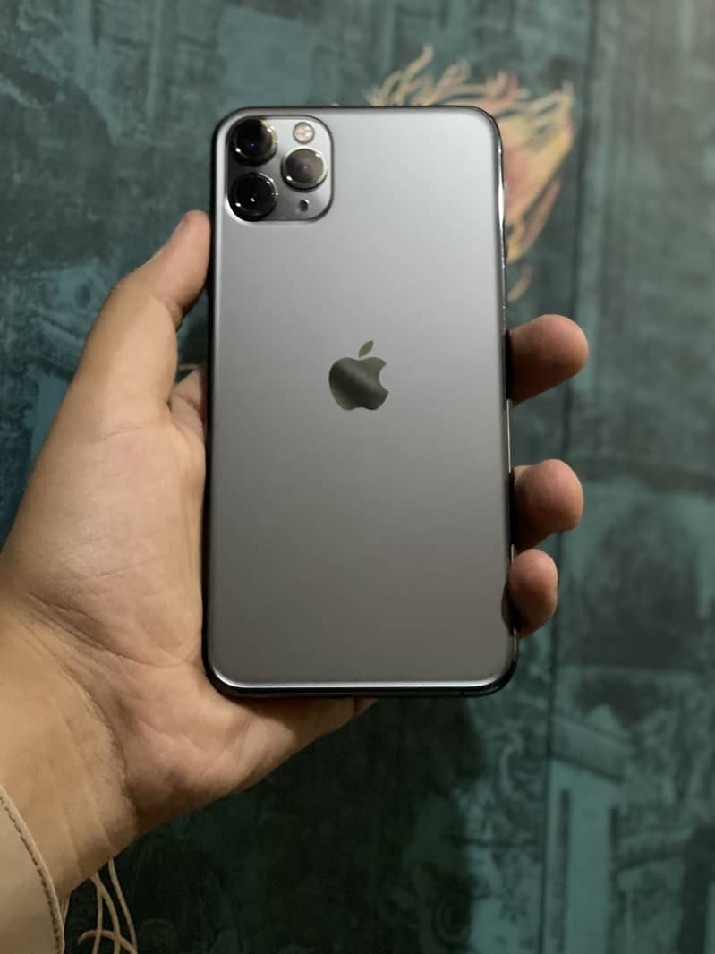 Apple iPhone 11 Pro Max 0