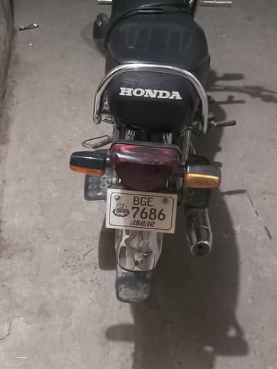 motorcycle cd70 bikul ok documents all ok engine ok elceric ok all ok