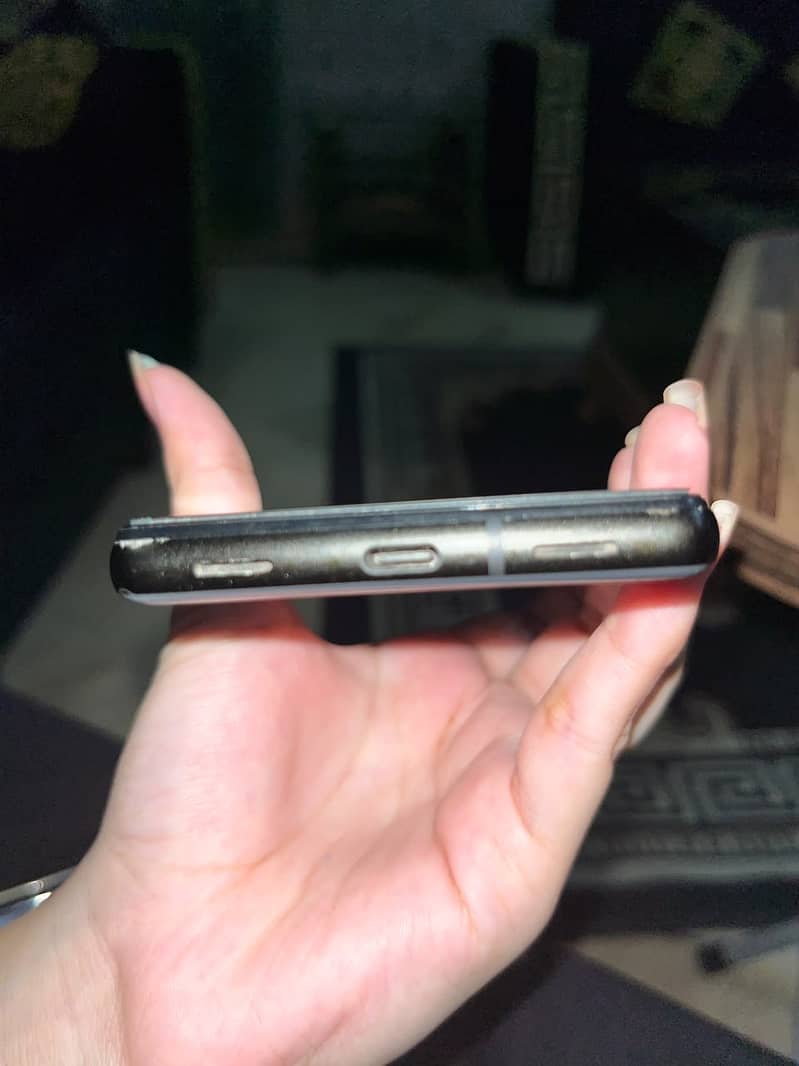 Google Pixel 6a 4