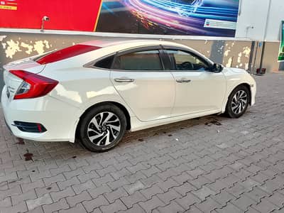 Honda Civic Oriel 2017