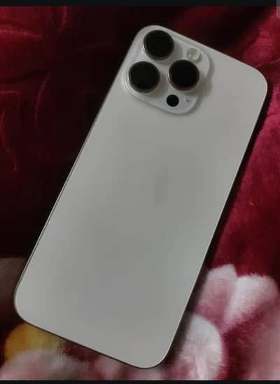 Apple iPhone 16 Pro Max