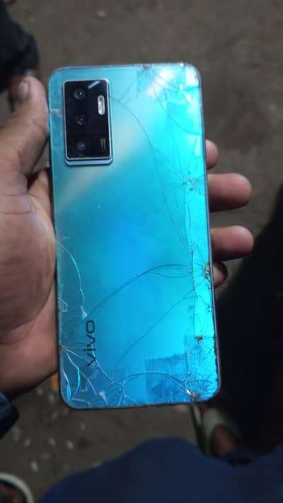 Vivo V23e 8 gb ram 256 card