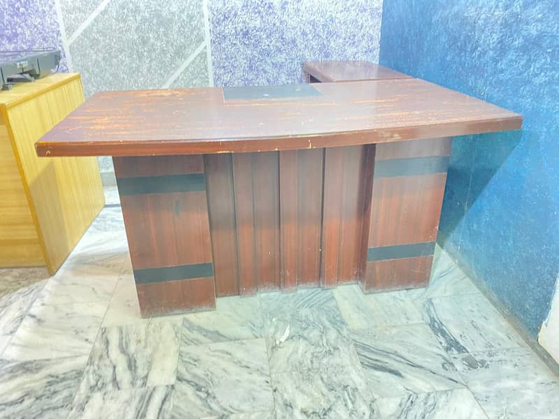 large executive table 2