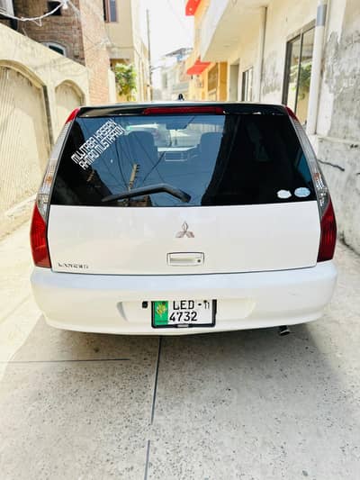 Mitsubishi Lancer 2011