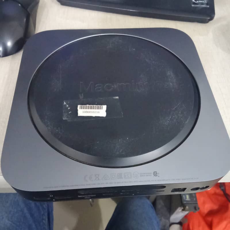 Mac Mini 2018 10/10 condition 3