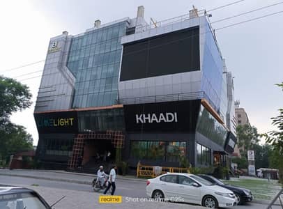 F-10 Markaz Emporium Shopping Mall 90sqft Located On 5th Floor Available For Sale At Very Reasonable Price.