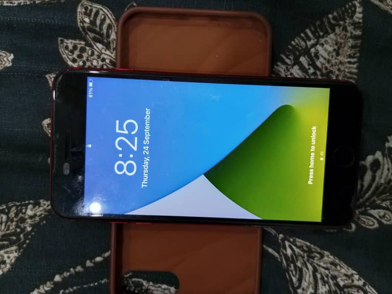 Apple iPhone 7 Plus 2
