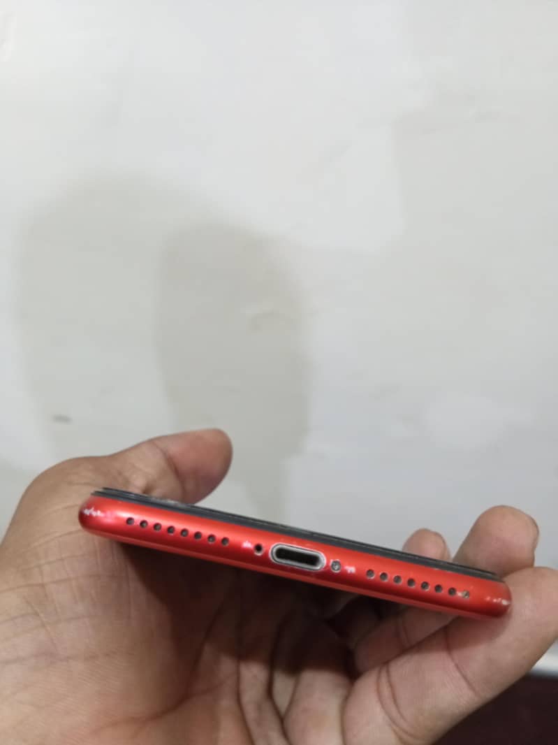 Apple iPhone 7 Plus 6