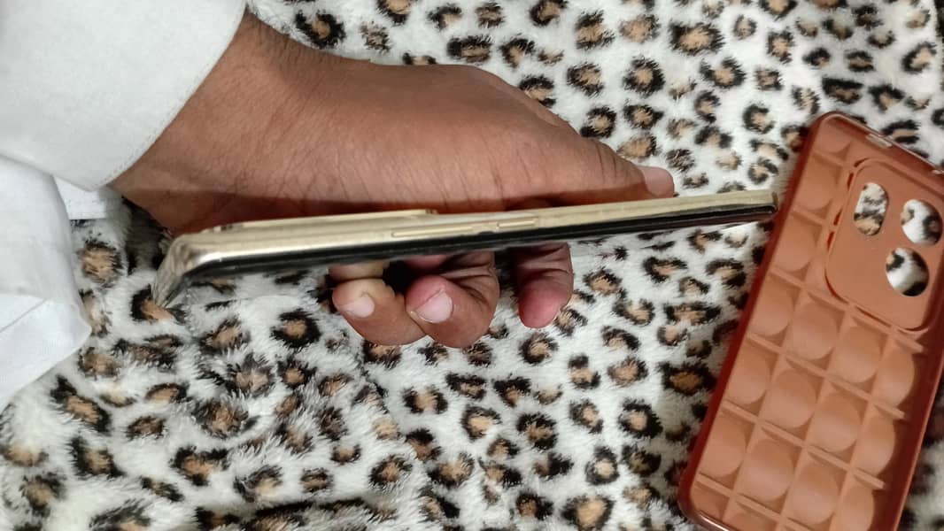 Infinix Zero 30 4