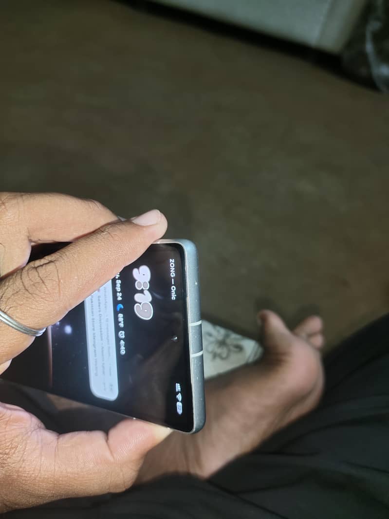 Google Pixel 7a 3