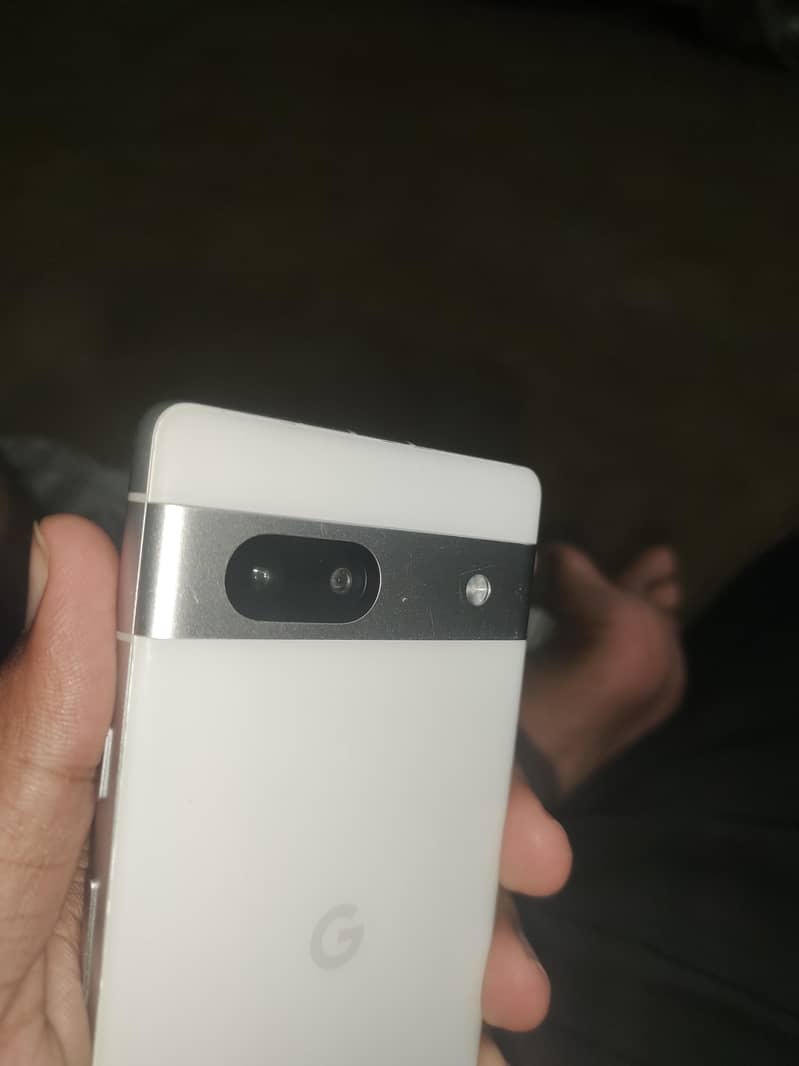Google Pixel 7a 4