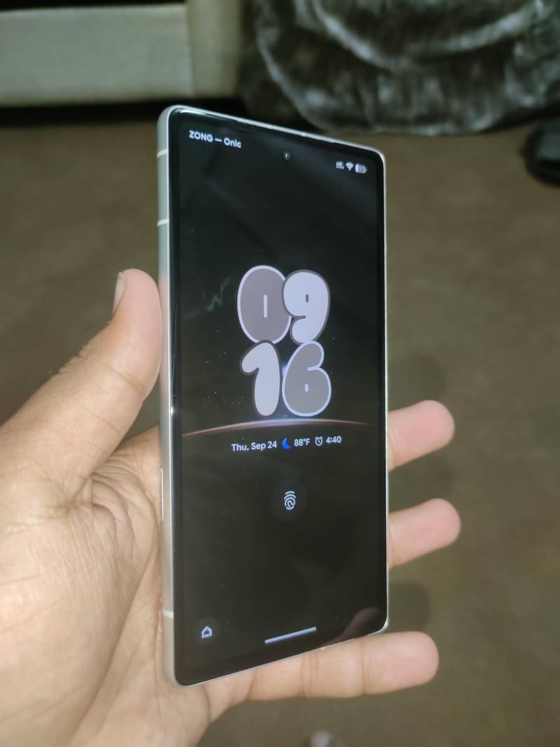 Google Pixel 7a 9